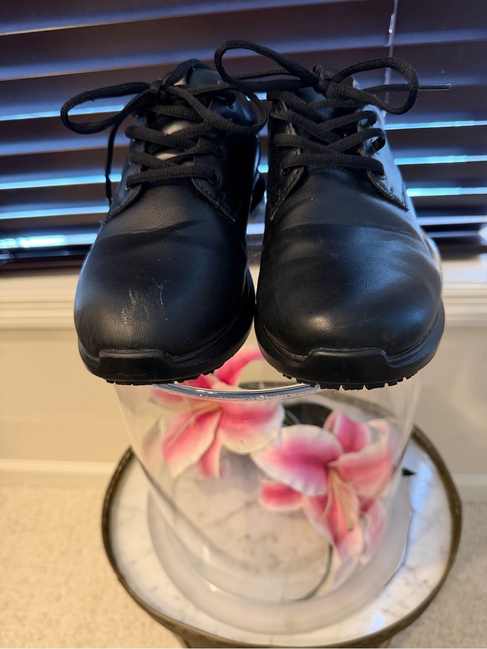 SR MAX SRM650 WOMEN'S WORK SHOES SIZE 8 BLACK SLIP RESISTANT NON SLIP